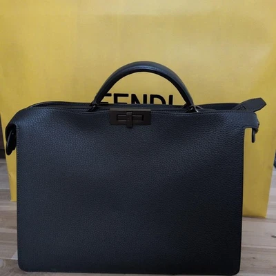 Bolso de negocios FENDI Peekaboo #PC2DAA Foto 1 de 4