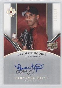 2006 Ultimate Collection Rookie Signatures /180 Fernando Nieve #118 Auto