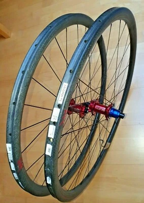 TUNE Schwarzbrenner 30T King Kong ★1238g★ Tubular Carbon-Felgen Laufradsatz Disc - Bild 1 von 4