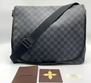 Authentic  Louis Vuitton DamierGraphite Black DanielGM Shoulder Bag NS030636 - Picture 1 of 22