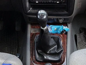 Funda protectora Leather Gear Shift Gaiter apta para KIA SPORTAGE I 1994 - 2002 - Imagen 1 de 2