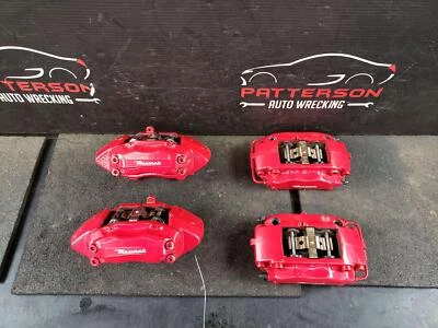 03-12 JUEGO DE PINZAS DE FRENO BREMBO DELANTERAS Y TRASERAS MASERATI QUATTROPORT 66 K MILLAS Foto 1 de 4