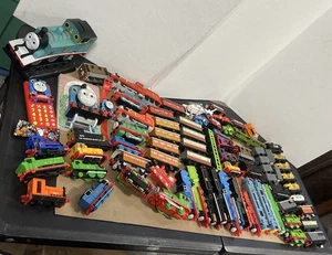 77 Stück Lot Vintage Thomas The Tank Engine Train Lot 1983-2015 - Bank, Sodor - lesen! - Bild 1 von 24