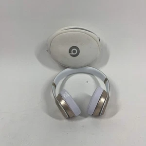 Beats Solo2 Wireless On-Ear Bluetooth Headphones White/Gold B0534 - Zdjęcie 1 z 6