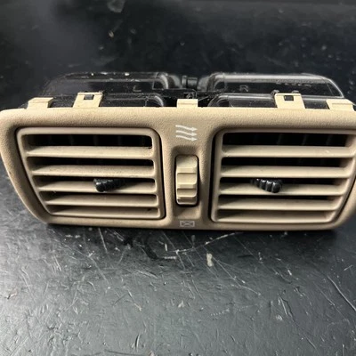 98 - 05 雷克萨斯 GS300 中控台后交流通风口棕褐色 58860-30020 — 第 1/3 张图片