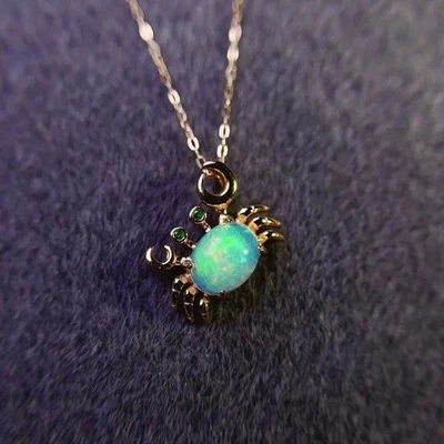 Unique Crab Shaped 1Ct Natural Opal Pendant 925 Sterling Silver Necklace - Image 1 of 4