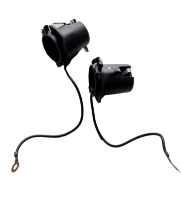 PAR DE SOPORTES INDICADORES DELANTEROS UKSCOOTERS VESPA CON ALAMBRE DE TIERRA PX LML T5 NUEVO Foto 1 de 2