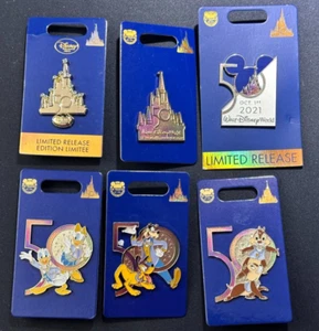 6 Disney World 50th Anniversary Pin Lot Donald Goofy Chip Dale Pluto Castle - Bild 1 von 7