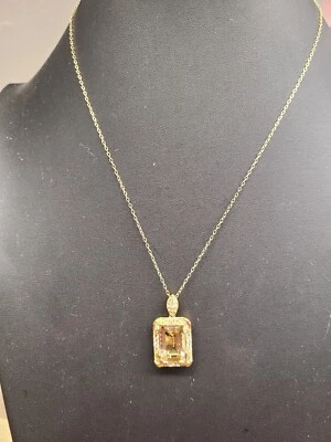 Citrino (6-1/4 ct. t.w.), Topacio Blanco (1/2 ct. t.w.) y Diamond Accent Halo 18" Foto 1 de 4