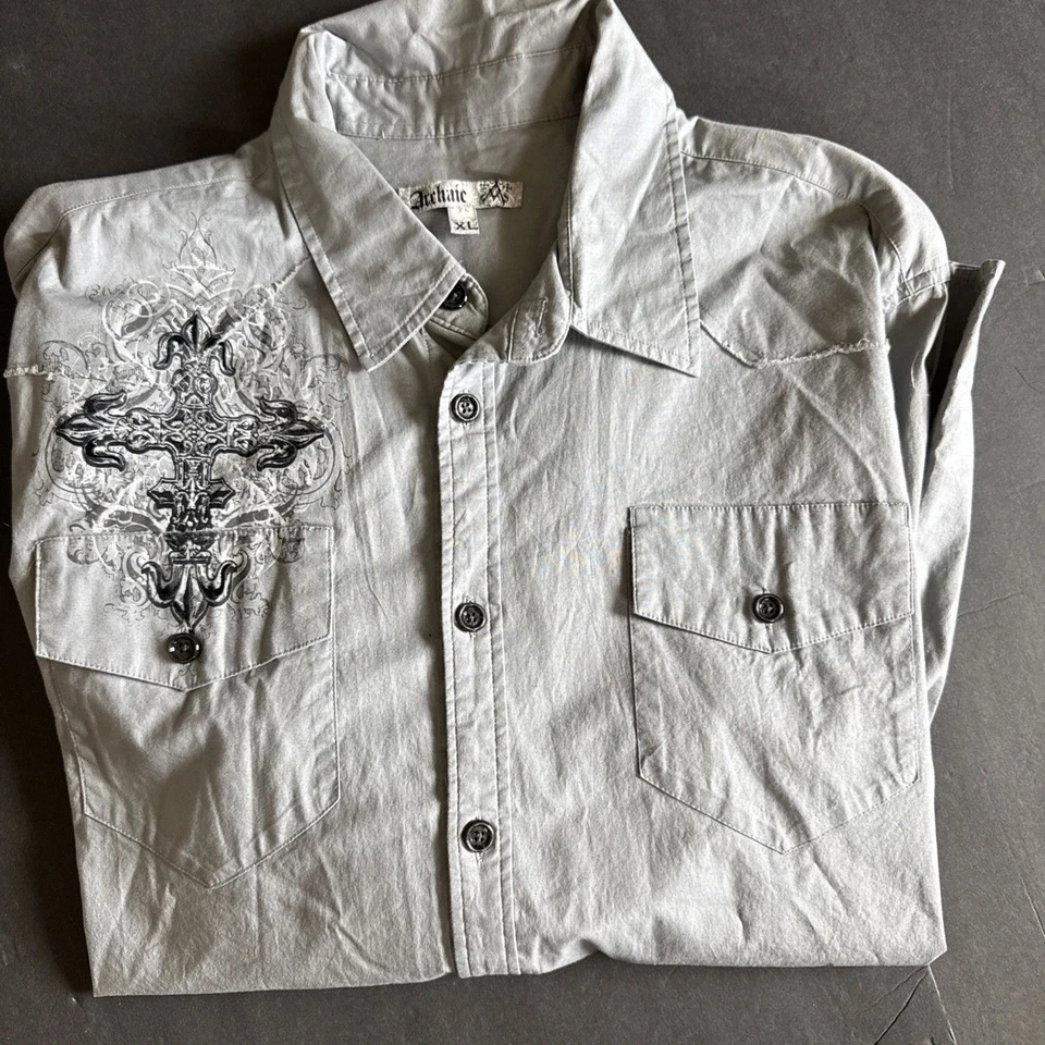 Camisa Arcaica Para Hombre XL Botones Gris Manga Larga Diseño de Logo Foto 1 de 4