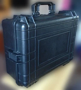 Heavy duty flight case medium Hard plastic water resistant rubber seal 57cm case - Picture 1 of 24