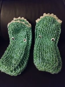 Gehäkelte Hausschuhe Socken Puschen Handarbeit Gr 39/40 Neu