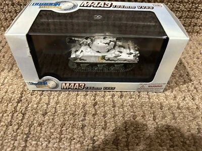 Dragon Armor 1:72 M4A3 Sherman 105mm VVSS, 6th Ad., Luxembourg 1945, No. 60282 - Image 1 of 4