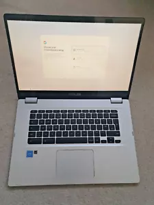 Asus C523NA 15.6", FHD Touch Screen Chromebook - Intel N3350 4GB RAM 64GB eMMC - Picture 1 of 10