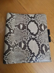 Funda para portátil Montblanc. Piel de pitón. Edición limitada - Imagen 1 de 8