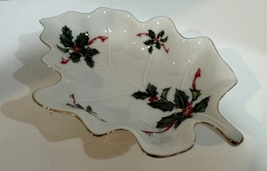 Vintage Lefton Japan 6" Porzellan Blattform Stechpalme Beeren Süßigkeiten Schale - Bild 1 von 3