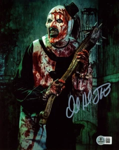 DAVID HOWARD THORNTON SIGNED 8x10 PHOTO ART THE CLOWN TERRIFIER RARE BECKETT BAS - Picture 1 of 2