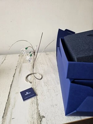 Swarovski damarys erinite paradise forget me not flower silver crystal - Image 1 of 4