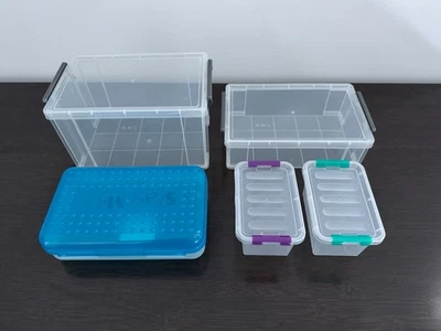 5 Storage Containers - Image 1 of 4