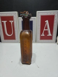 HAYS HAIR HEALTH 1890s AMBER HAIR BOTTLE - Picture 1 of 9