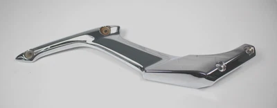 Puntal guardabarros derecho Yamaha XV1900CU 08 Raider Foto 1 de 4