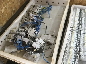 Square D / Schneider RCD - RCBO - RCCB various models & ranges - Picture 1 of 2
