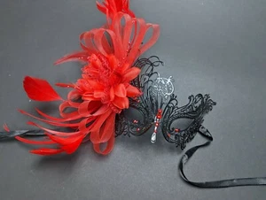 Women's Black Swan Laser Cut Masquerade Metal Mask Red Rhinestones Feathers - Picture 1 of 4