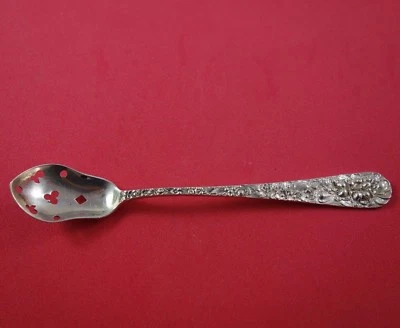 Cuchara de oliva Rose by Stieff de plata esterlina perforada original para servir de 5 3/4" Foto 1 de 2