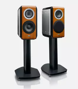 TAD CE1TX Walnut Bookshelf Speaker System with Genuine Stand ST2-K Brand new - Picture 1 of 1