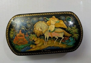 Caja de madera lacada rusa de Kornilova Palekh  - Imagen 1 de 12