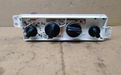 Dodge Neon SE 2002 control de temperatura con aire acondicionado Foto 1 de 4