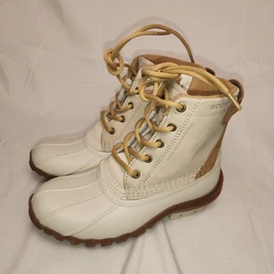 Wolverine Torrent Waterproof Duck Boots Ivory Womens US 9.5 BRAND NEW - Picture 1 of 6
