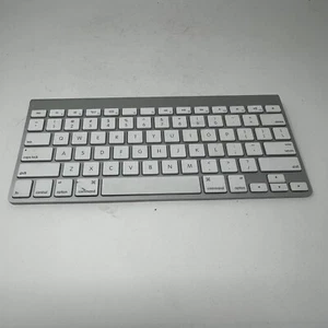 Apple A1314 Wireless Bluetooth Reise Computer Laptop Tastatur Zubehör TEILE - Bild 1 von 4