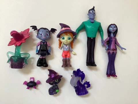 Vampirina Fangtastic Friends Figures Disney Jr Lot 9 Glowtastic Penelope Phoebe Cover
