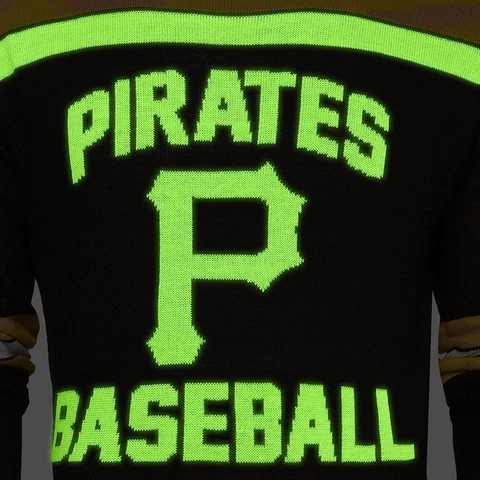 New Pittsburgh Pirates Ugly Christmas GLOW IN THE DARK Sweater Size 2XL ____S100 Cover