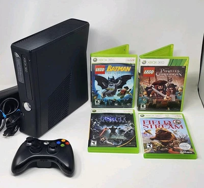 Black Xbox 360 S 250 GB Console w/ 1 Controller & 4 Excellent Games - TESTED - Image 1 of 4