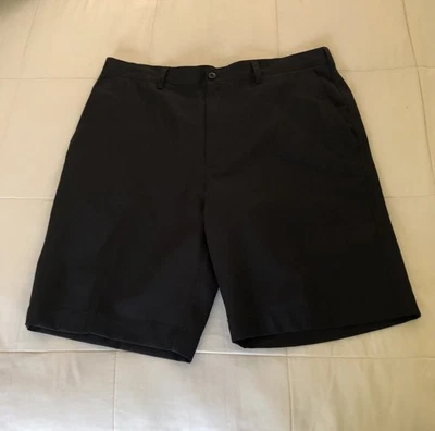 Pantalones cortos de golf para hombre PGA Tour talla 34 NEGRO OSCURO ligeros de secado rápido sin arrugas Foto 1 de 4