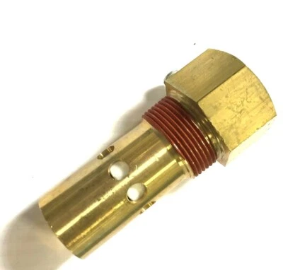 P03590A CHAMPION GARDNER DENVER IN TANK CHECK VALVE 1-1/4" FPT X 1-1/4" MPT USA - Image 1 of 2