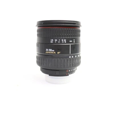 Sigma Zoom 28-200mm f/3.5-5.6 DL Hyperzoom Macro ASPH IF Lens - Image 1 of 4
