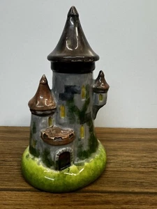 Small Castle Piggy Bank Money Box Coins Money Box Cash Kids Gift - Picture 1 of 5