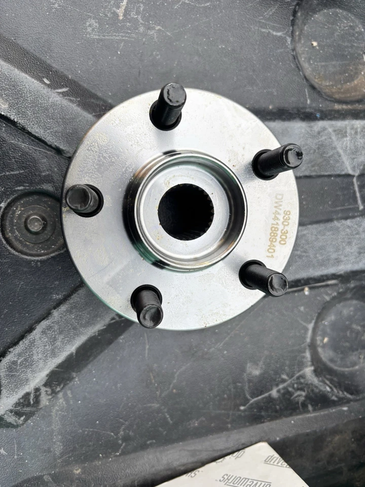 Buje de rueda delantero para Chrysler PT Cruiser 2002-2010 / Dodge Neon 2002-2005 Foto 1 de 3