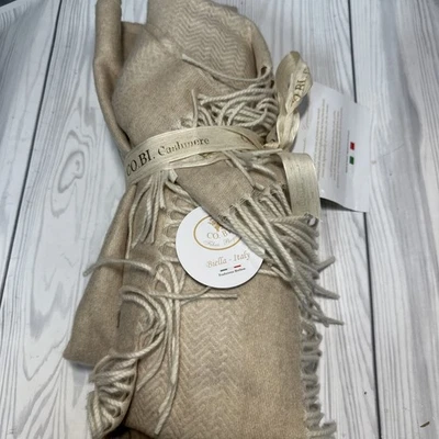 CO. BO 100% Cachemira Tiro Hecho en Italia Bronceado y Crema Ligera 55x70 Flecos NUEVO Foto 1 de 4