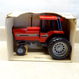 Vintage Ertl 5288 International Tractor + Cab In Box, 1990's U.S.A 1:16, #487 - Bild 1 von 12