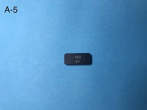 Eine Taste / Key Apple MacBook Retina A1534 (12 Zoll, 2015) Original ! - Bild 1 von 2