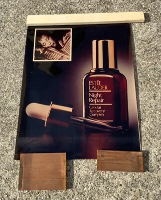 AFFICHE CINEMA PUB VINTAGE LIGHTBOX ECLAIREE ESTEE LAUDER NIGHT REPAIR PARFUM - Photo 1/4