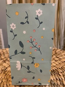 12 bolsas de regalo florales vintage botánicas con pegatinas de agradecimiento, 4,75 x 9 pulgadas - Imagen 1 de 8