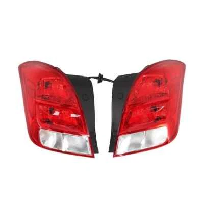 Juego de luces traseras laterales izquierda y derecha para Chevrolet Trax GM280027 GM2801272 2013-2022 Foto 1 de 3