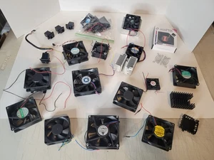 Large Lot Of Computer Fans And Accessories - Afbeelding 1 van 7