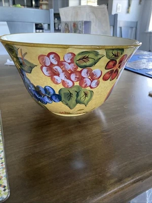 Large Ceramic Raymond Waites Fruit Pattern Serving Bowl - Изображение 1 из 3