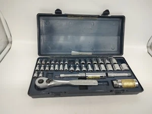 CRAFTSMAN HAND TOOLS 24pc Standard & Deep 3/8 SAE 6pt ratchet wrench socket set  - Picture 1 of 7
